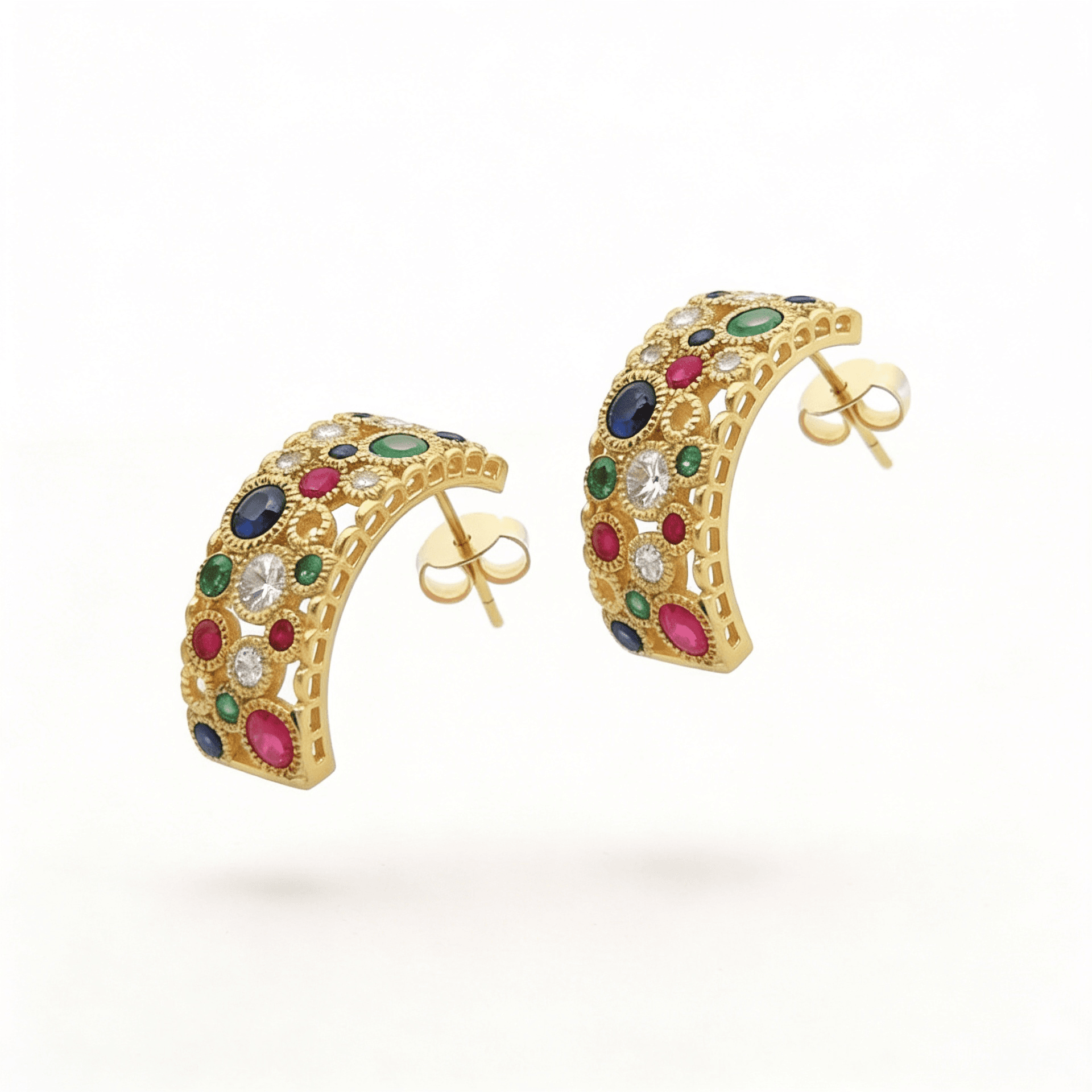 Torsade Sacre Wide Hoop Earrings in Yellow Gold - 4