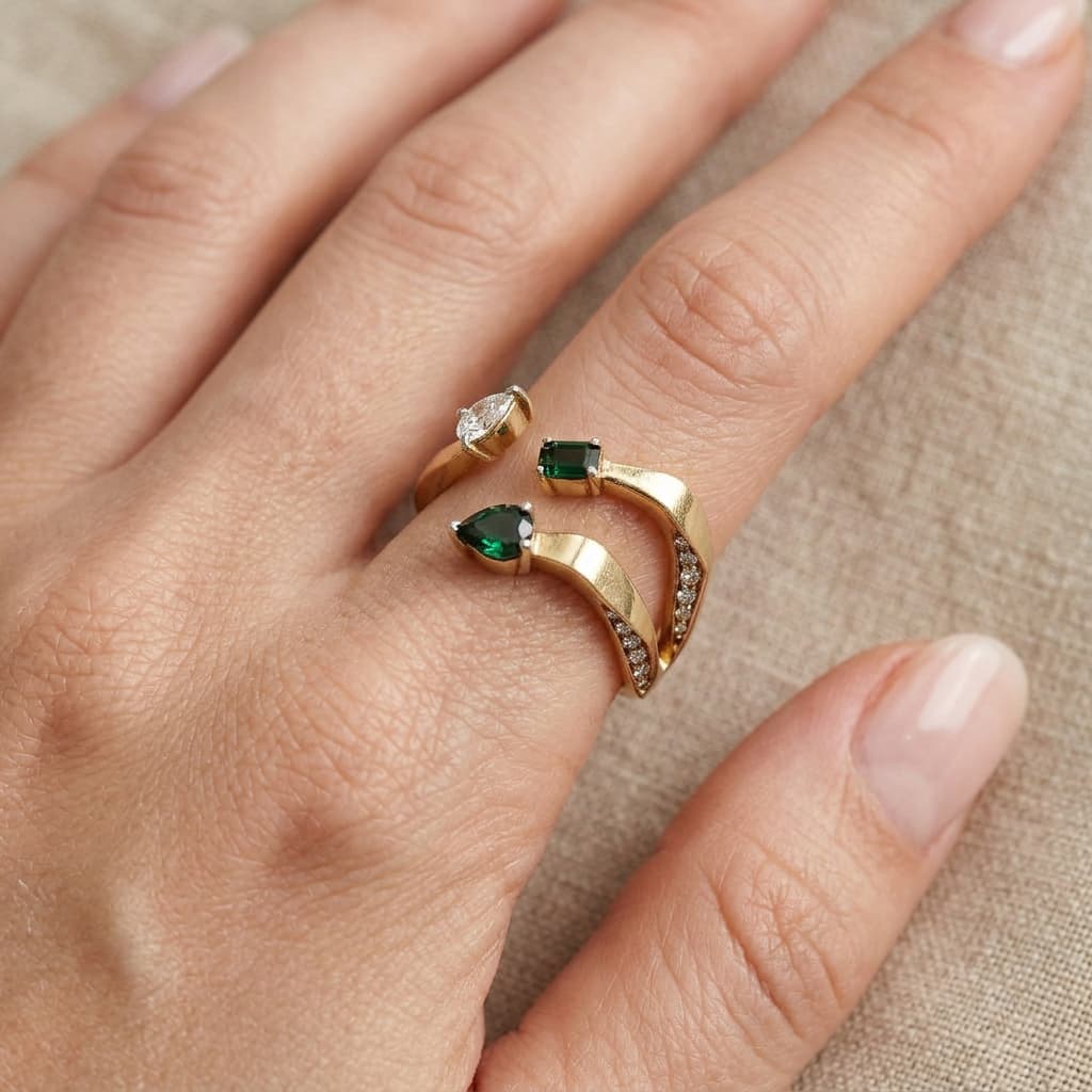 The Hiya Signature IV Tri-Point Open Ring 
