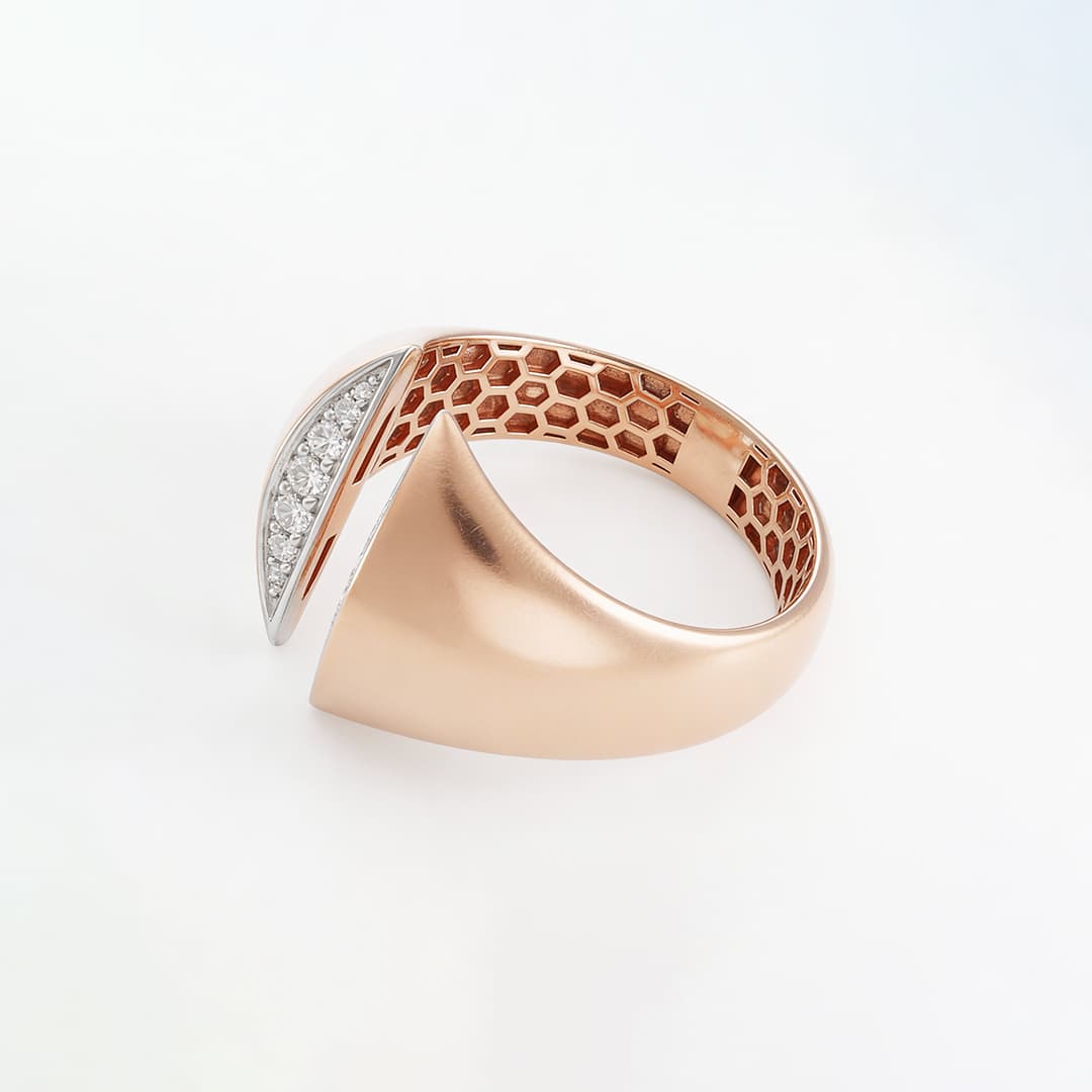 The Hiya Signature IV Aperture Pavé Ring  - 3