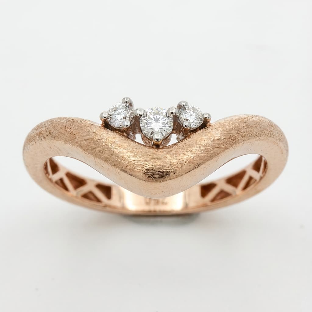 The Hiya Signature IV Inverse Arch Ring - 5