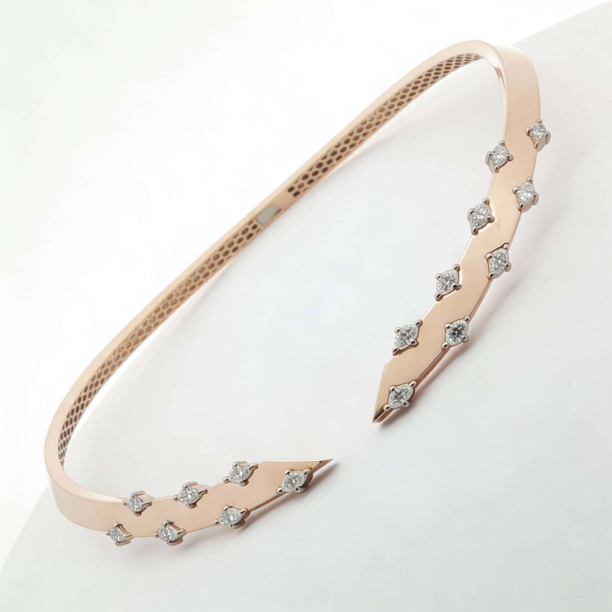 The Hiya Signature IV Edge Diamond Choker - 5