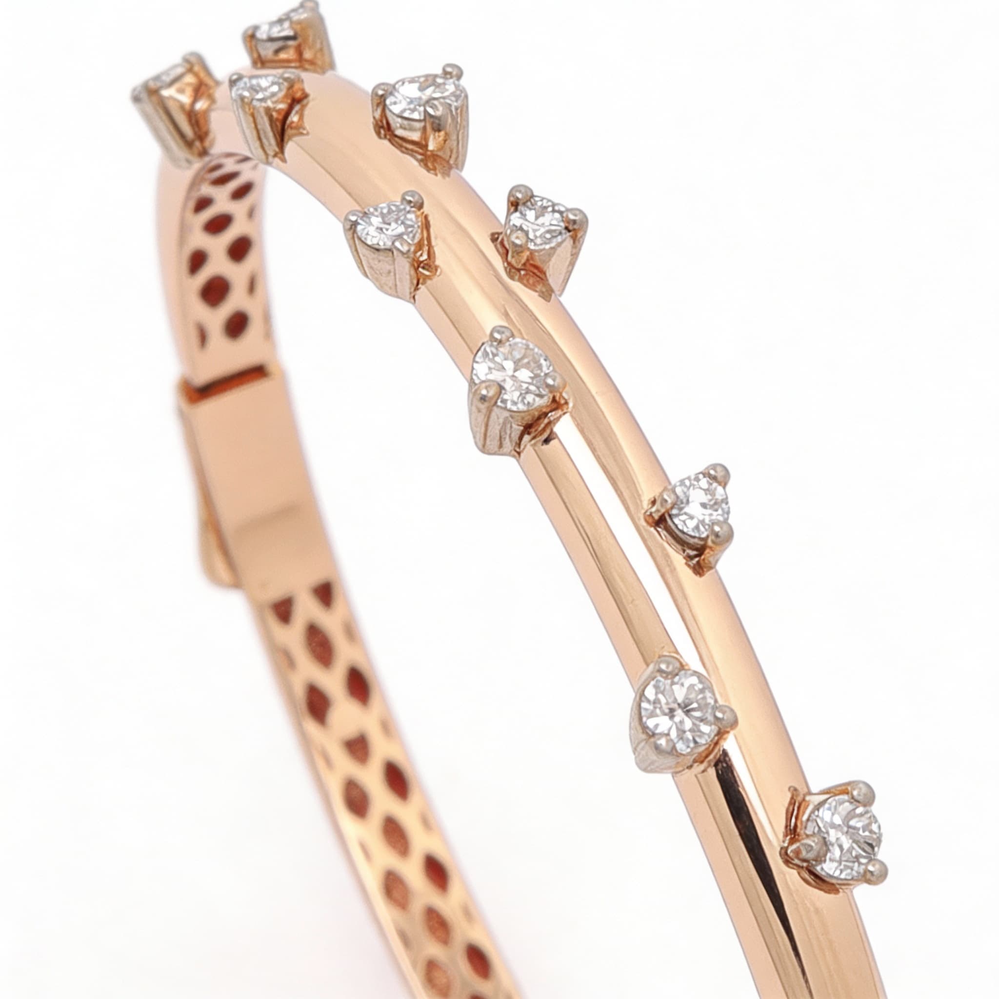 The Hiya Signature IV Prong-Set Diamond Bangle  - 5