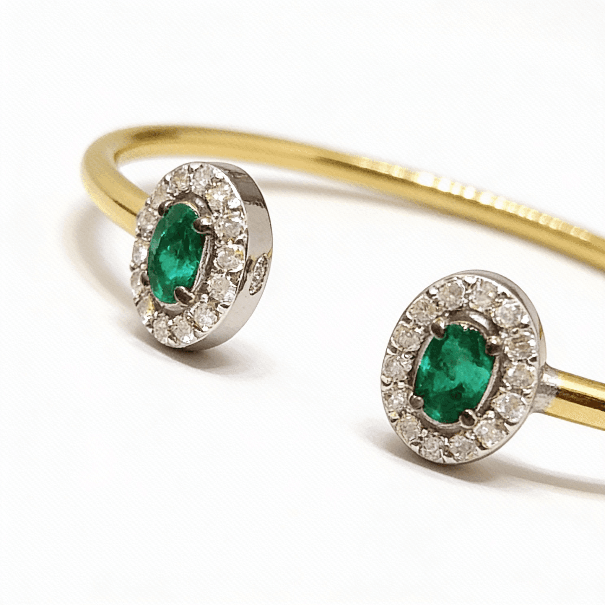The Peregrinus Oval Emerald Balance Cuff - 5