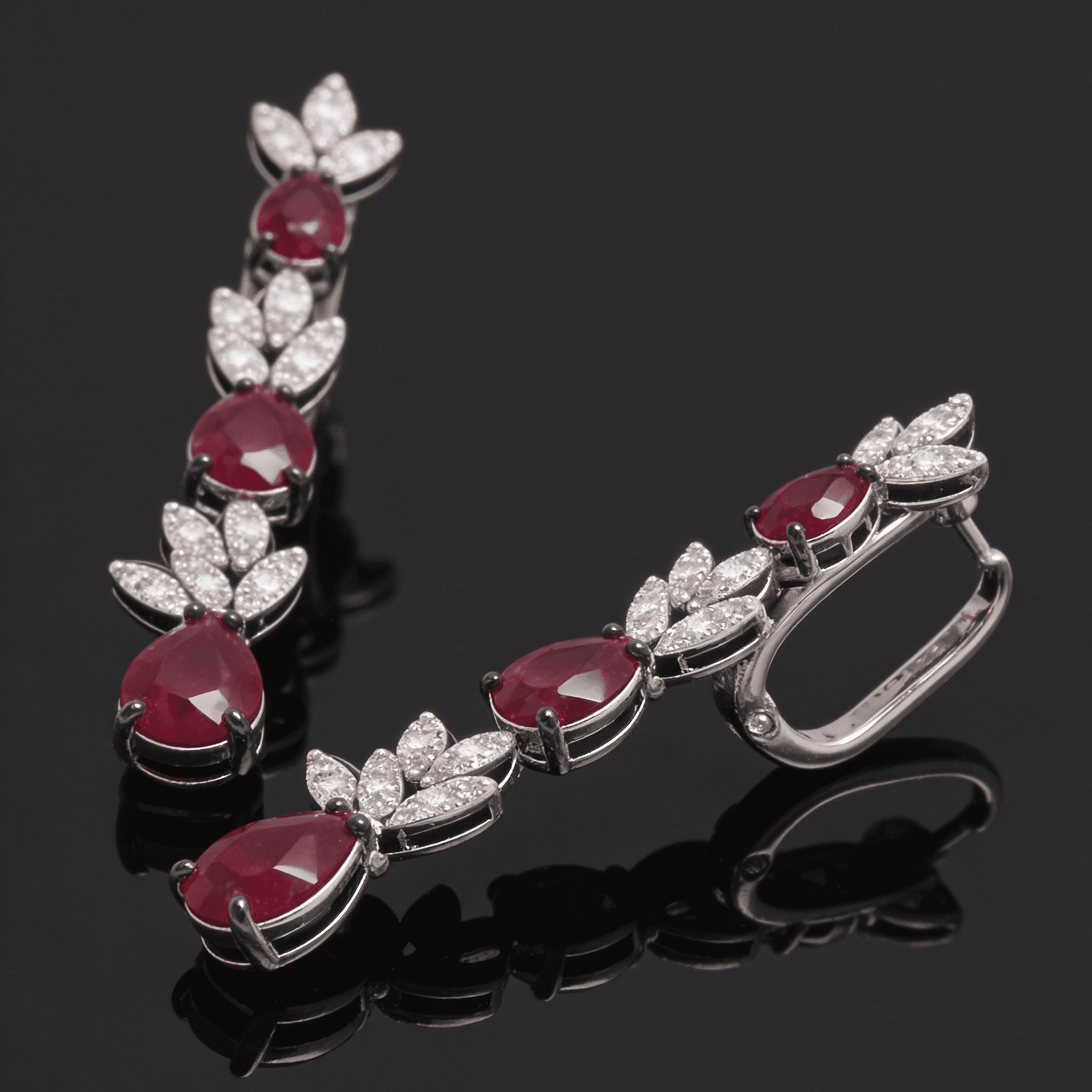 The Peregrinus Ruby Leafline Earrings - 6