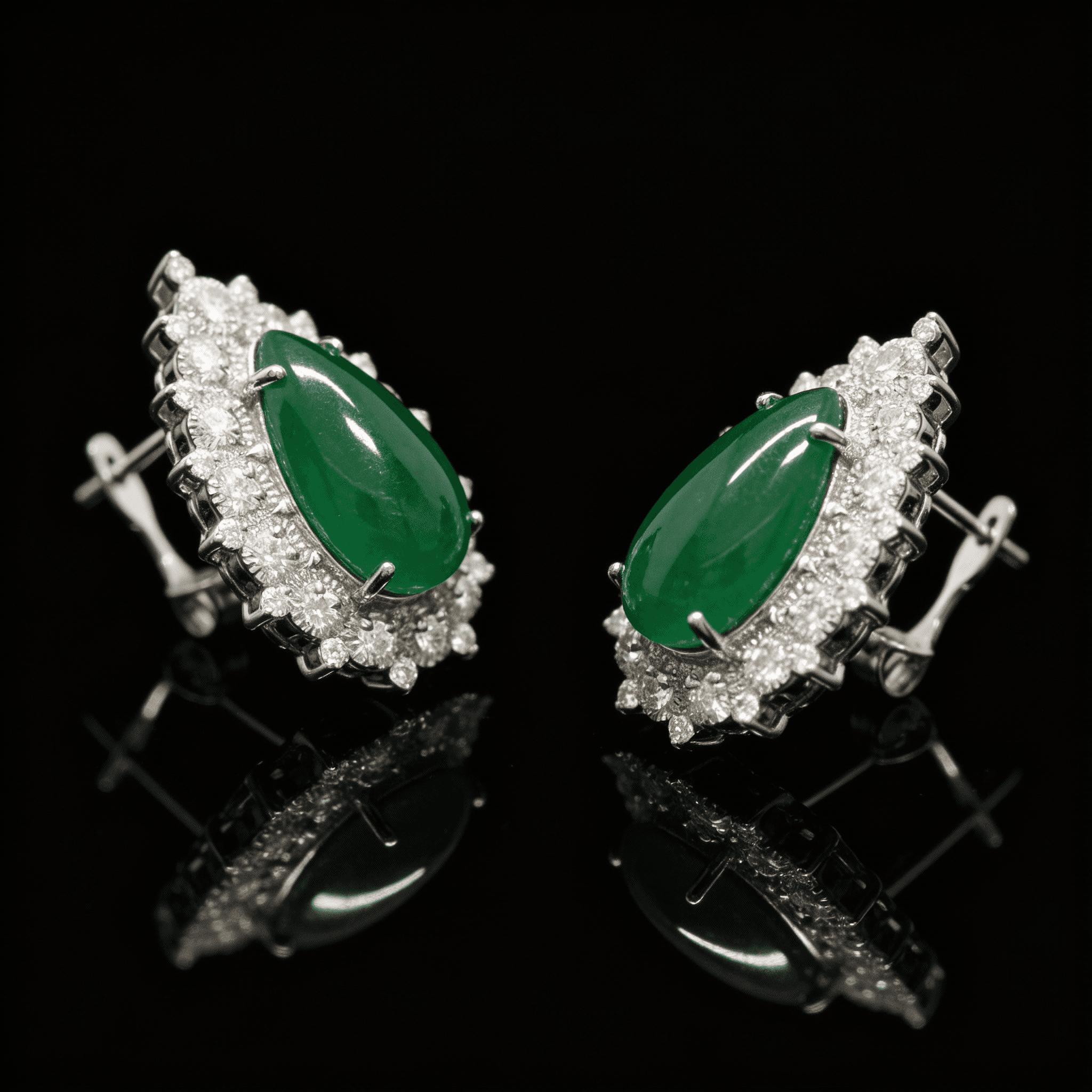 The Peregrinus Emerald Royal Teardrops - 9