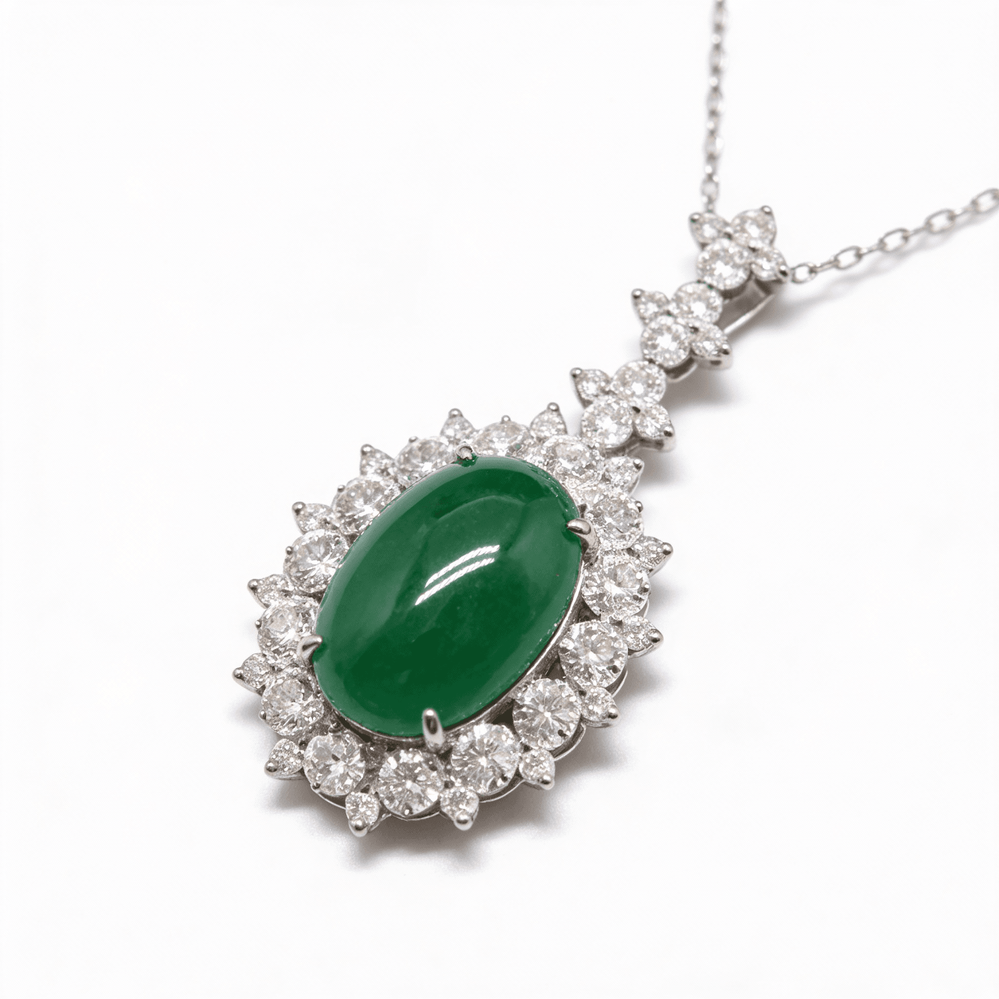 The Peregrinus Emerald Sovereign Cabochon Pendant - 5