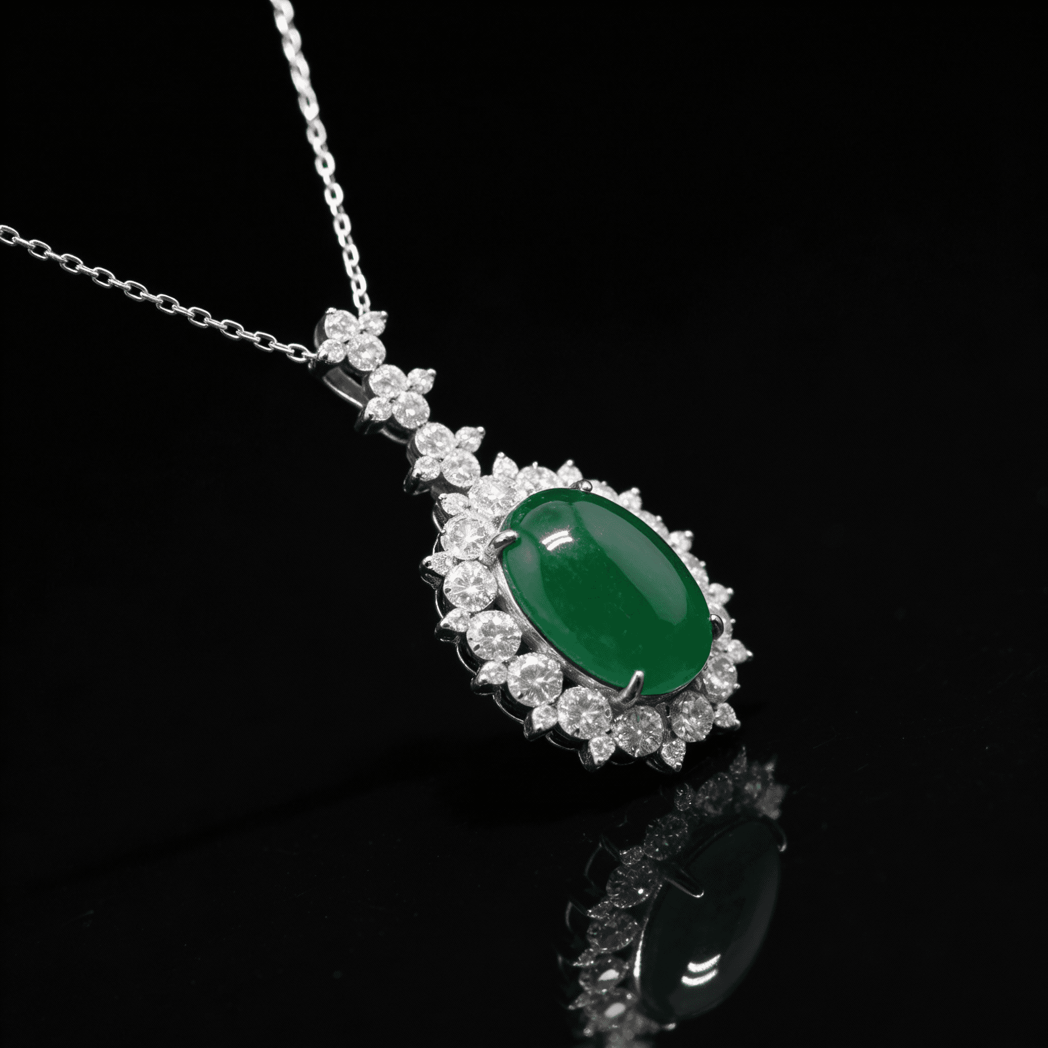 The Peregrinus Emerald Sovereign Cabochon Pendant - 9