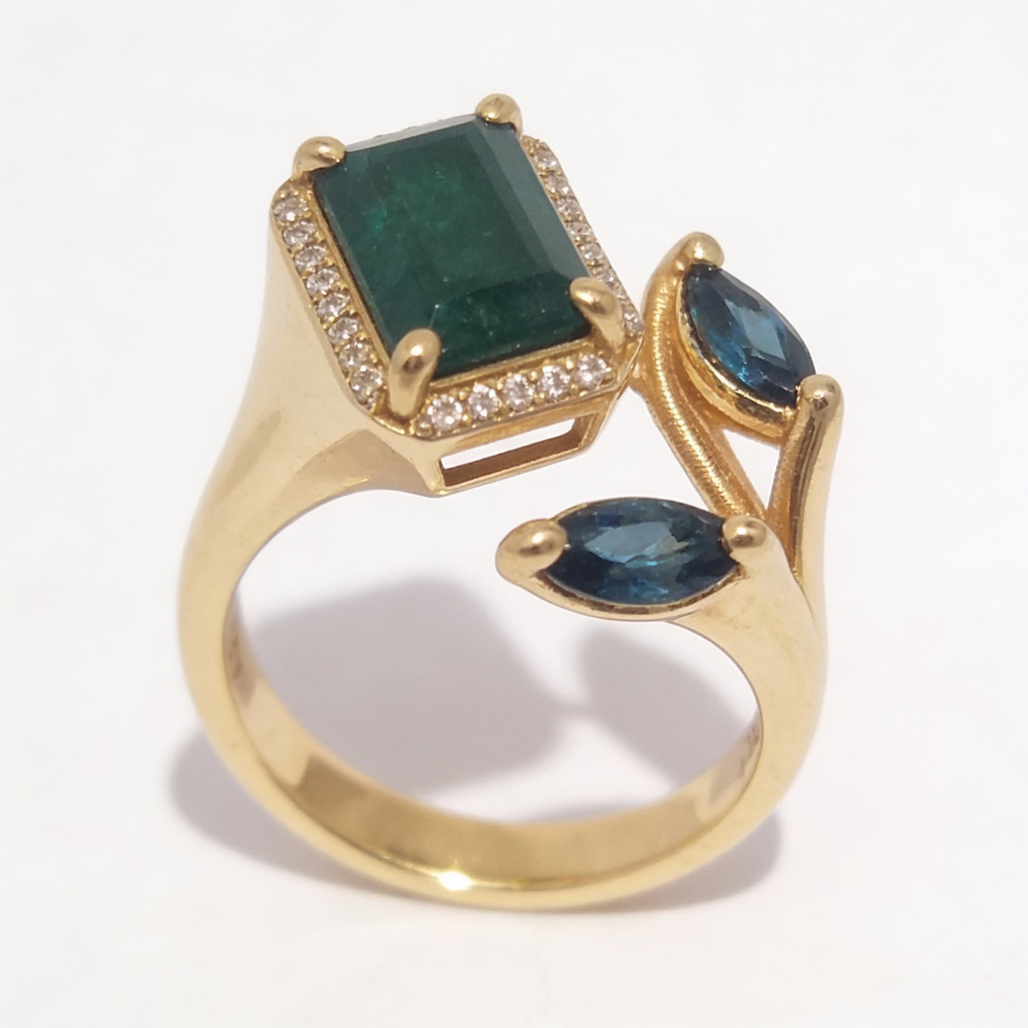 The Peregrinus Dual Orbit Ring - 3