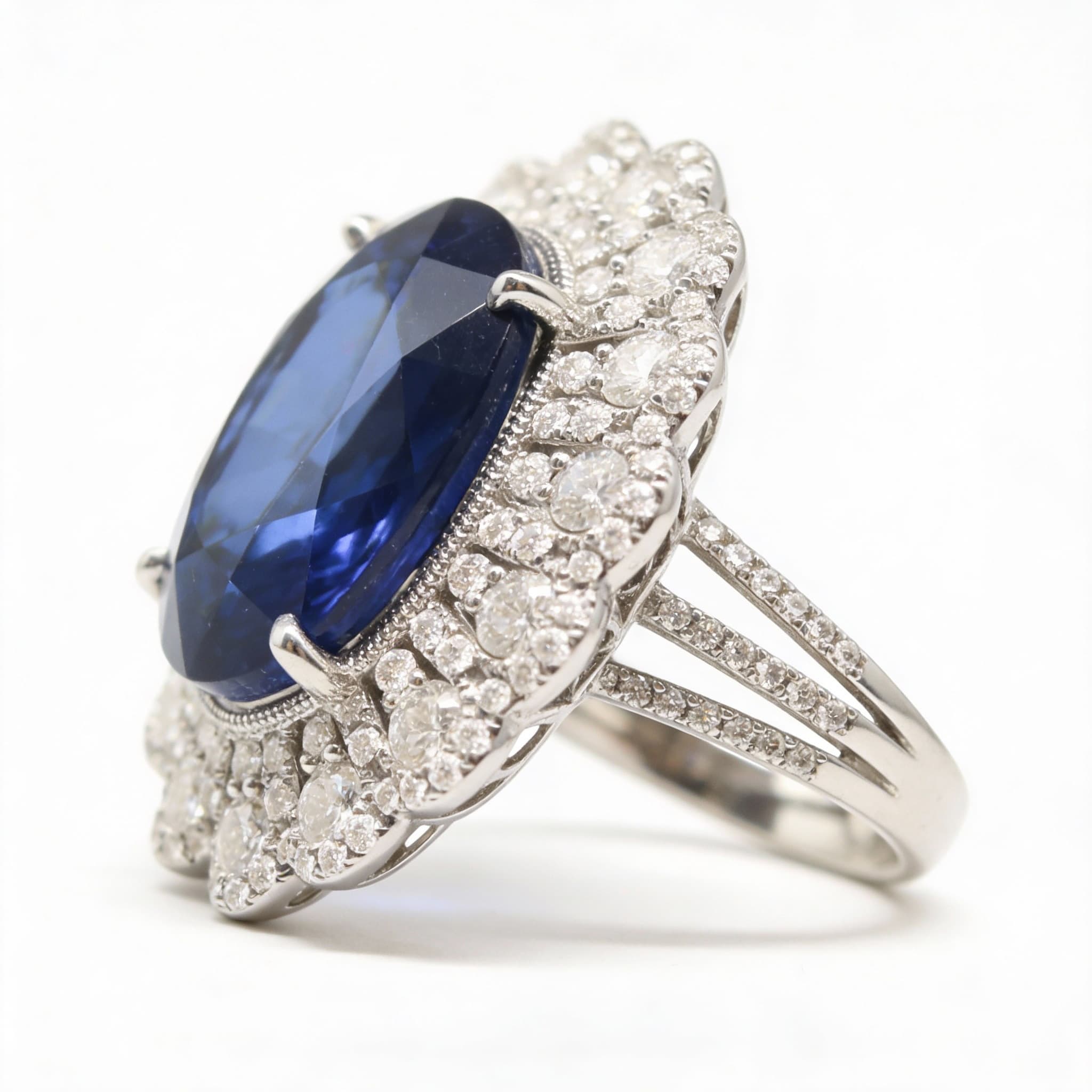 The Peregrinus Grand Éclipse Ring  - 3