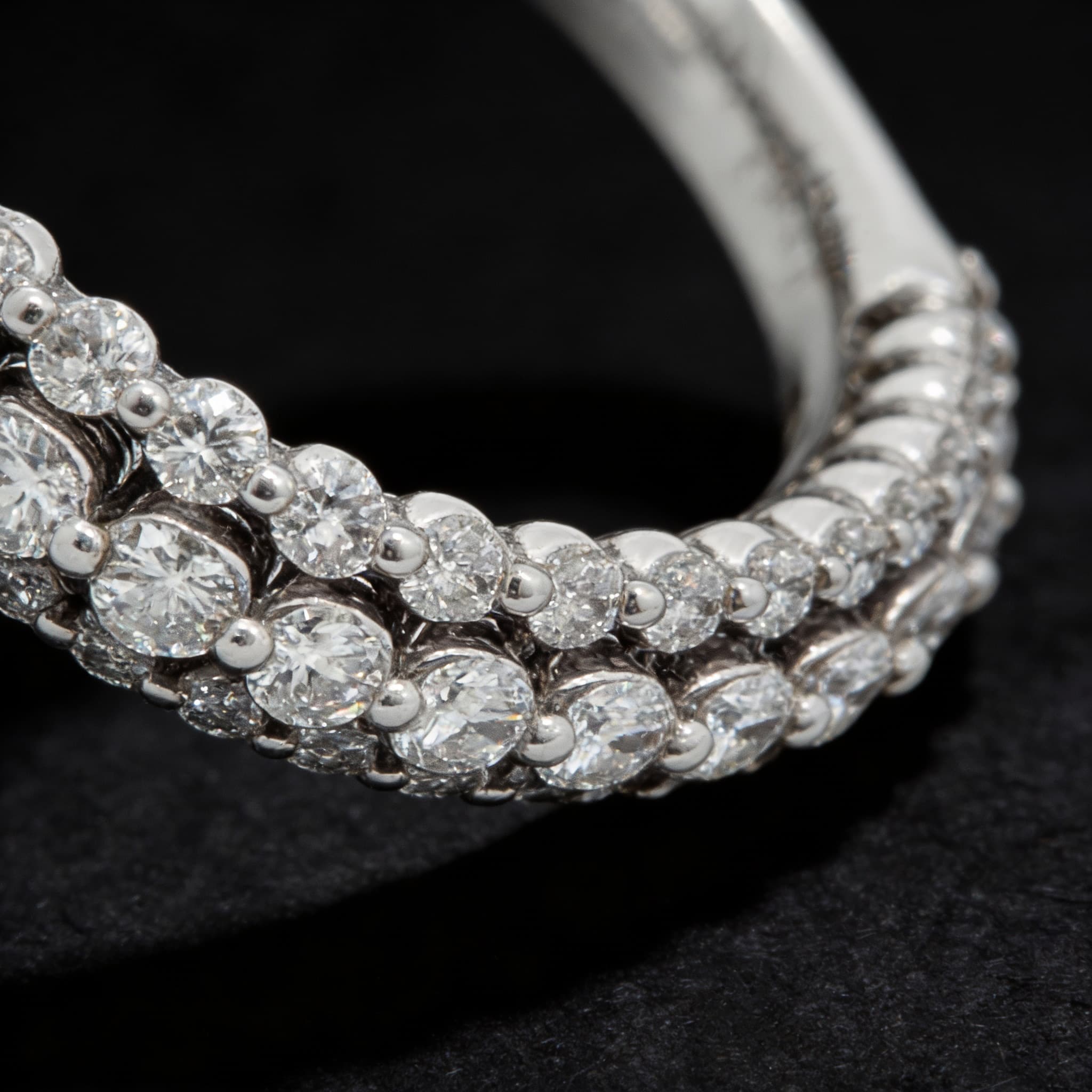 The Eternità Double Pavé Diamond Ring - 8