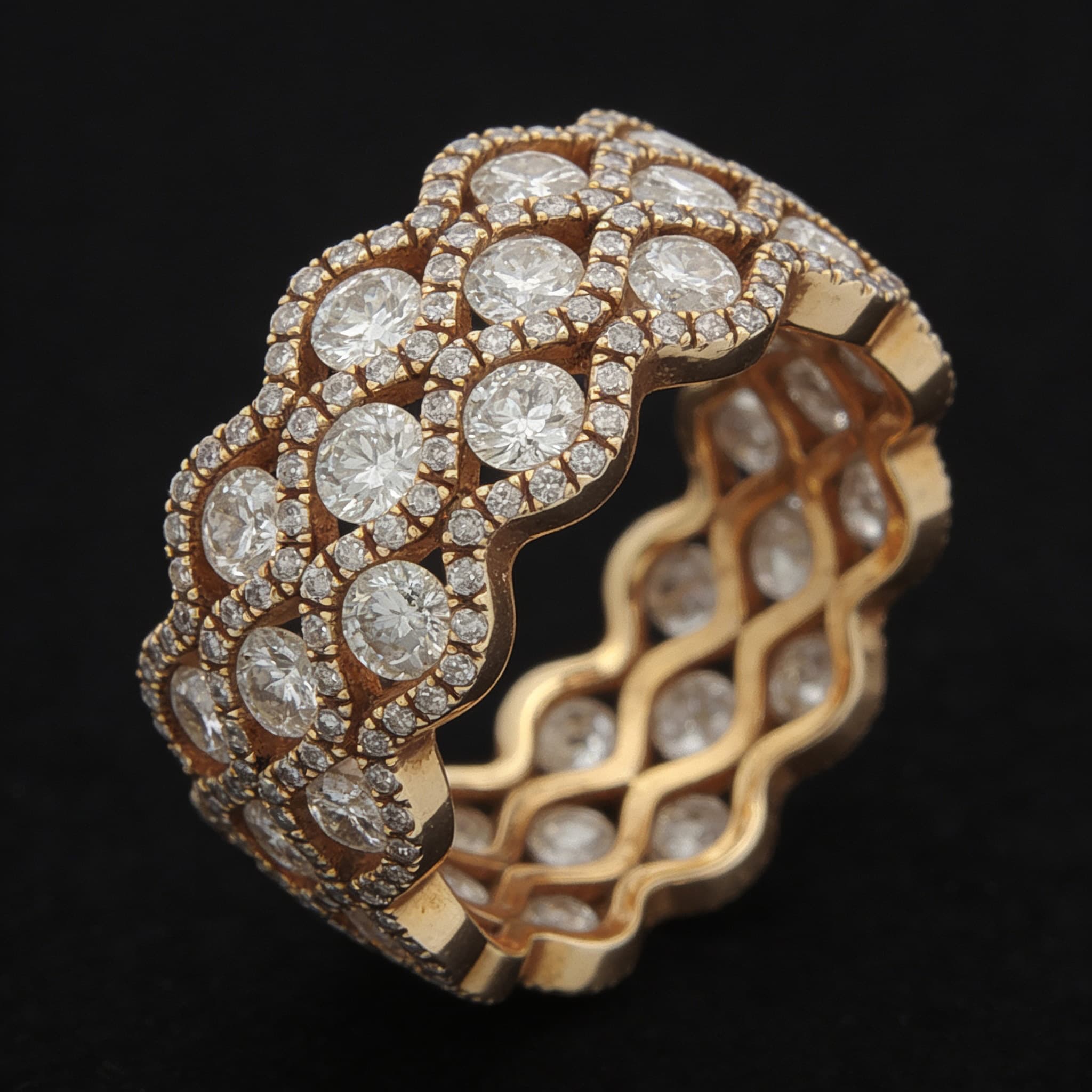 The Eternità Halo Cluster Diamond Band - 4