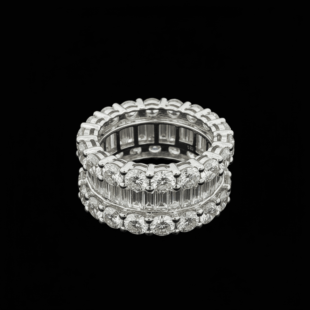 The Eternità Double-Row Round Diamond and Baguette Eternity Ring - 4