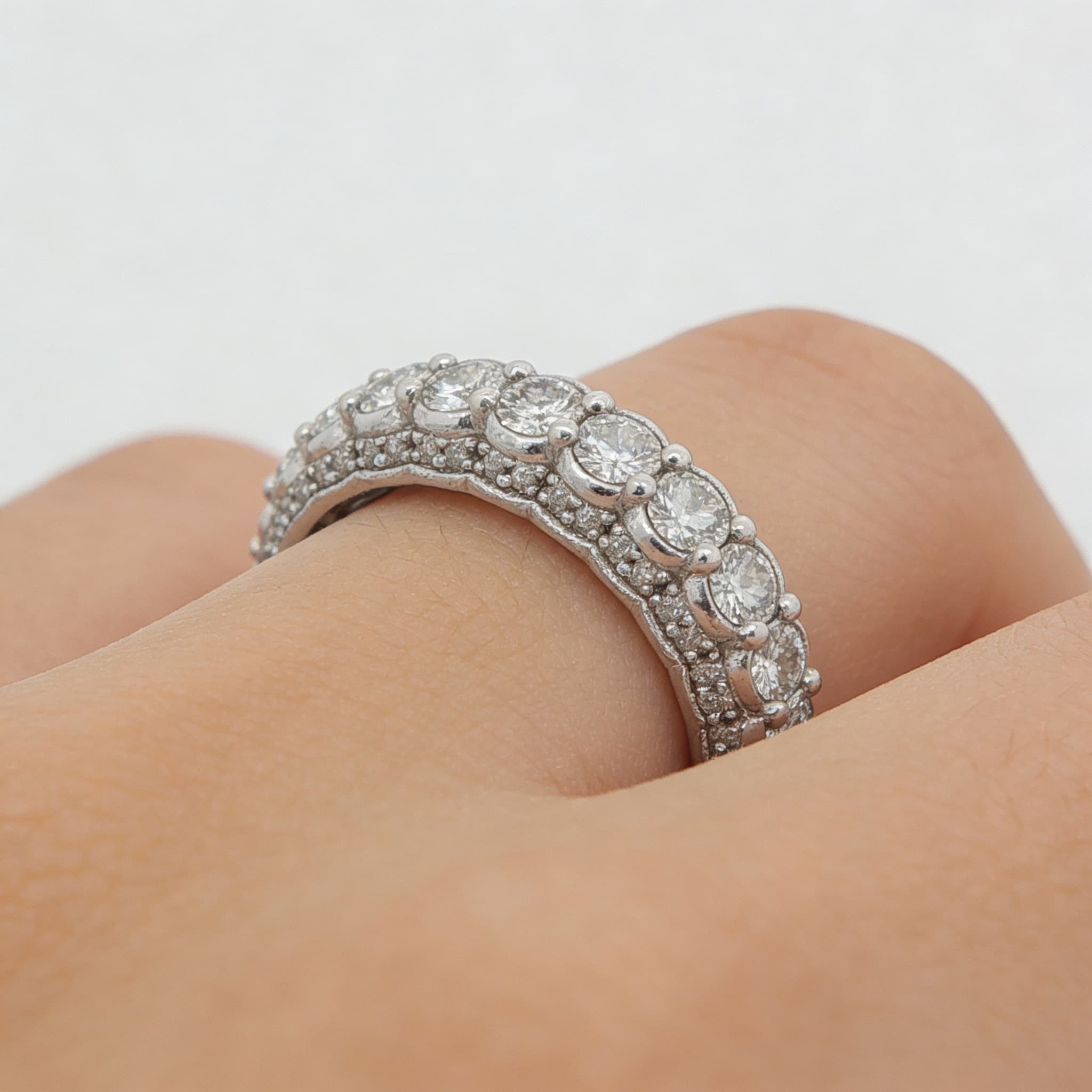 The Eternità Multi-Tier Pavé Full Eternity Ring 