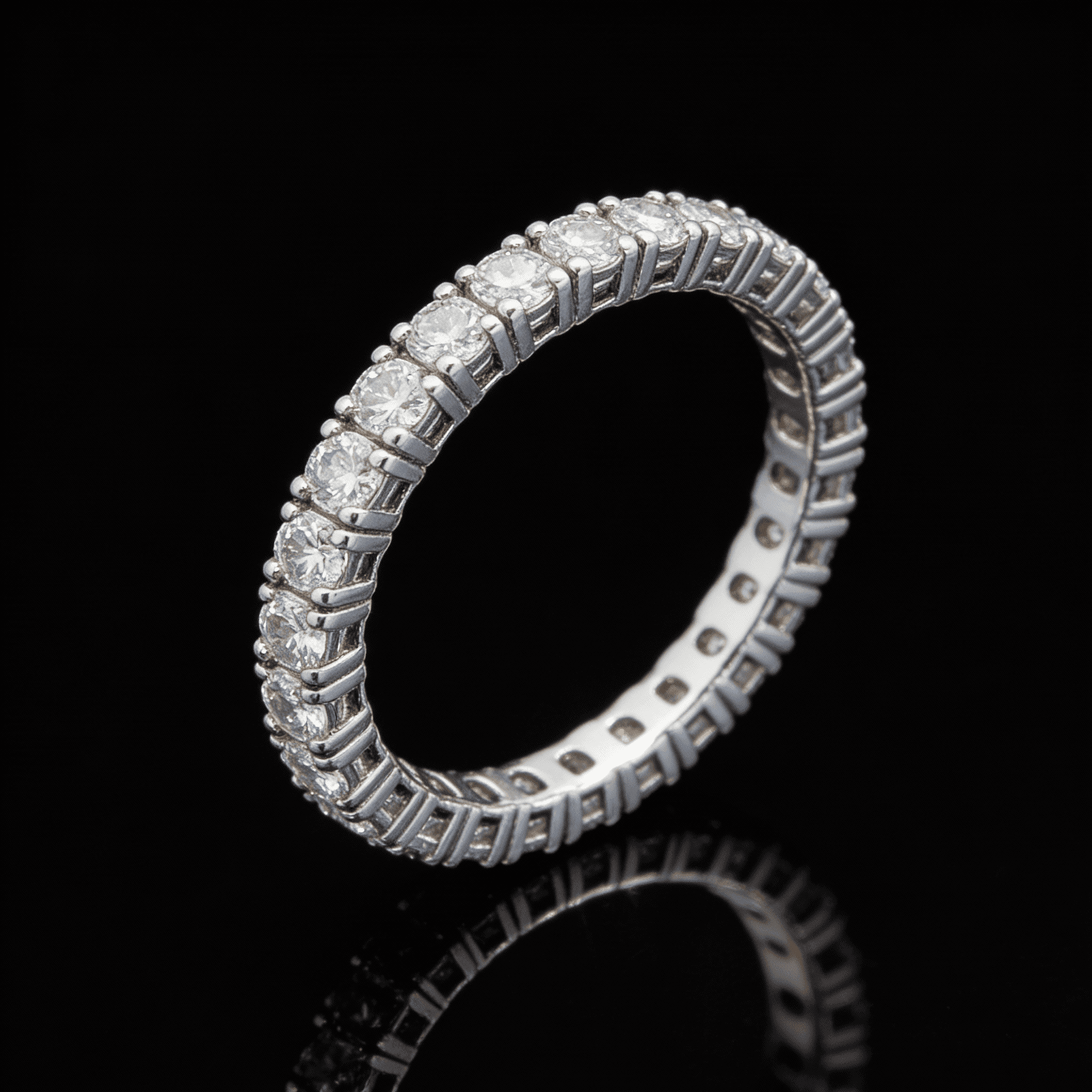 The Eternità Round Diamond Classic Prong Eternity - 5