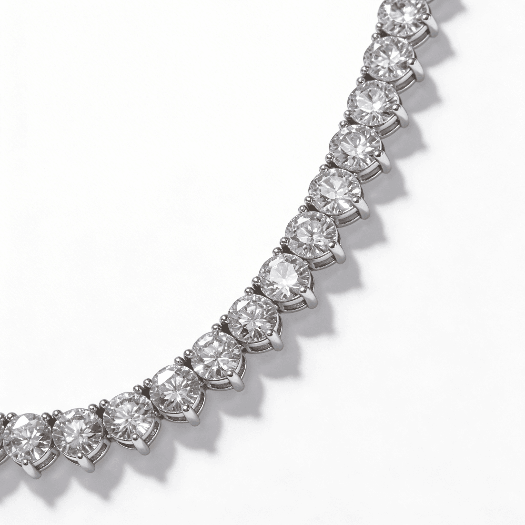 Les Exclusives Romantic Precision Necklace - 4