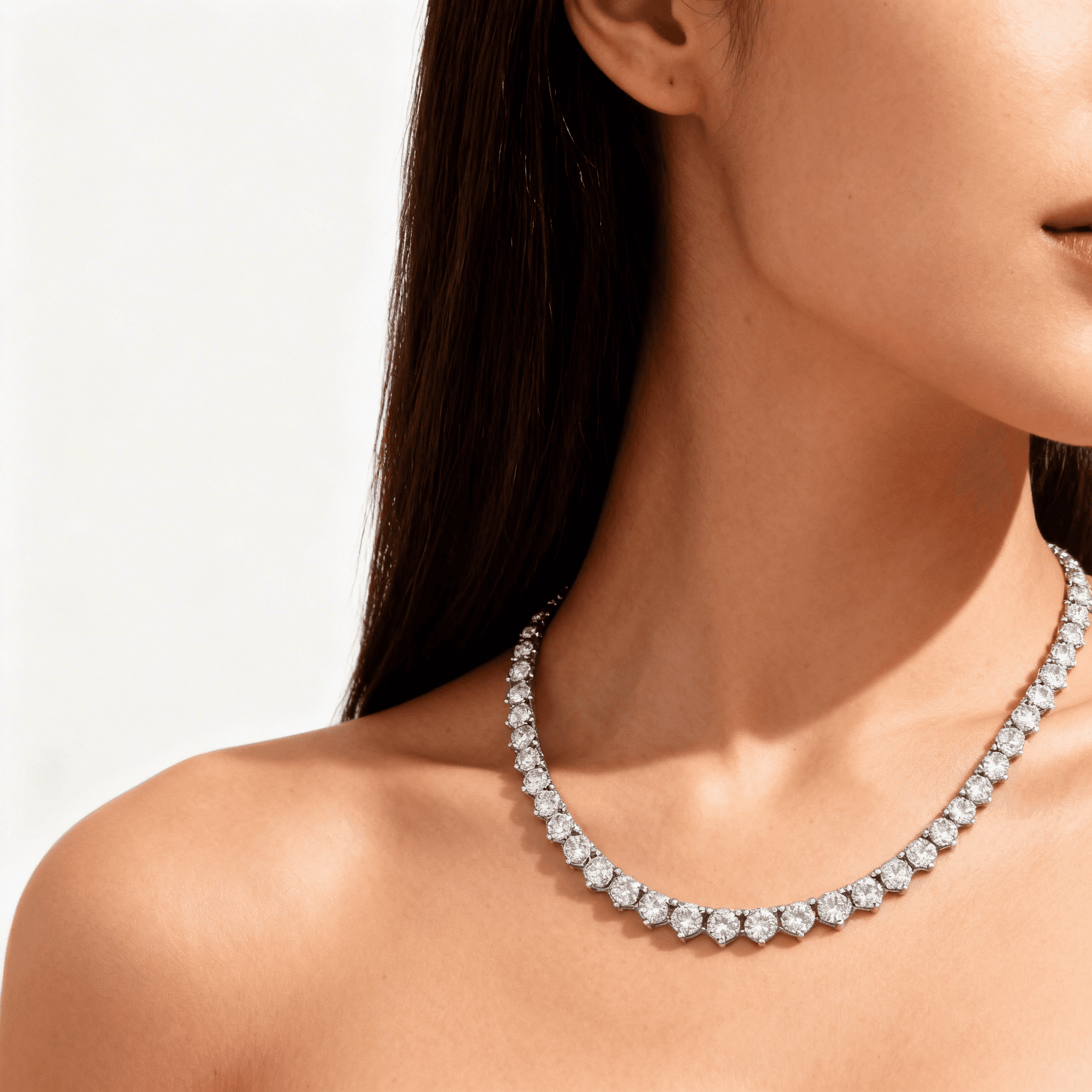 Les Exclusives Graduated Line Necklace 