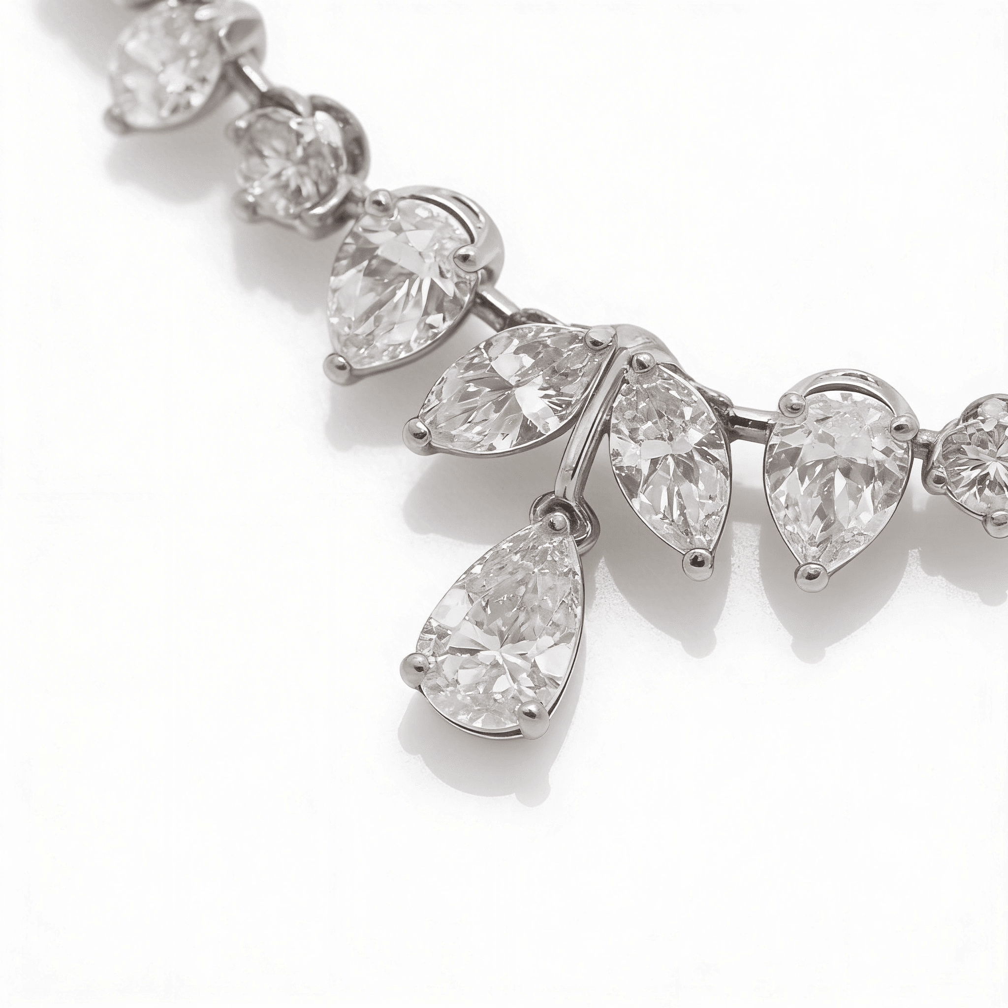 Les Exclusives Central Pear Drop Necklace - 4