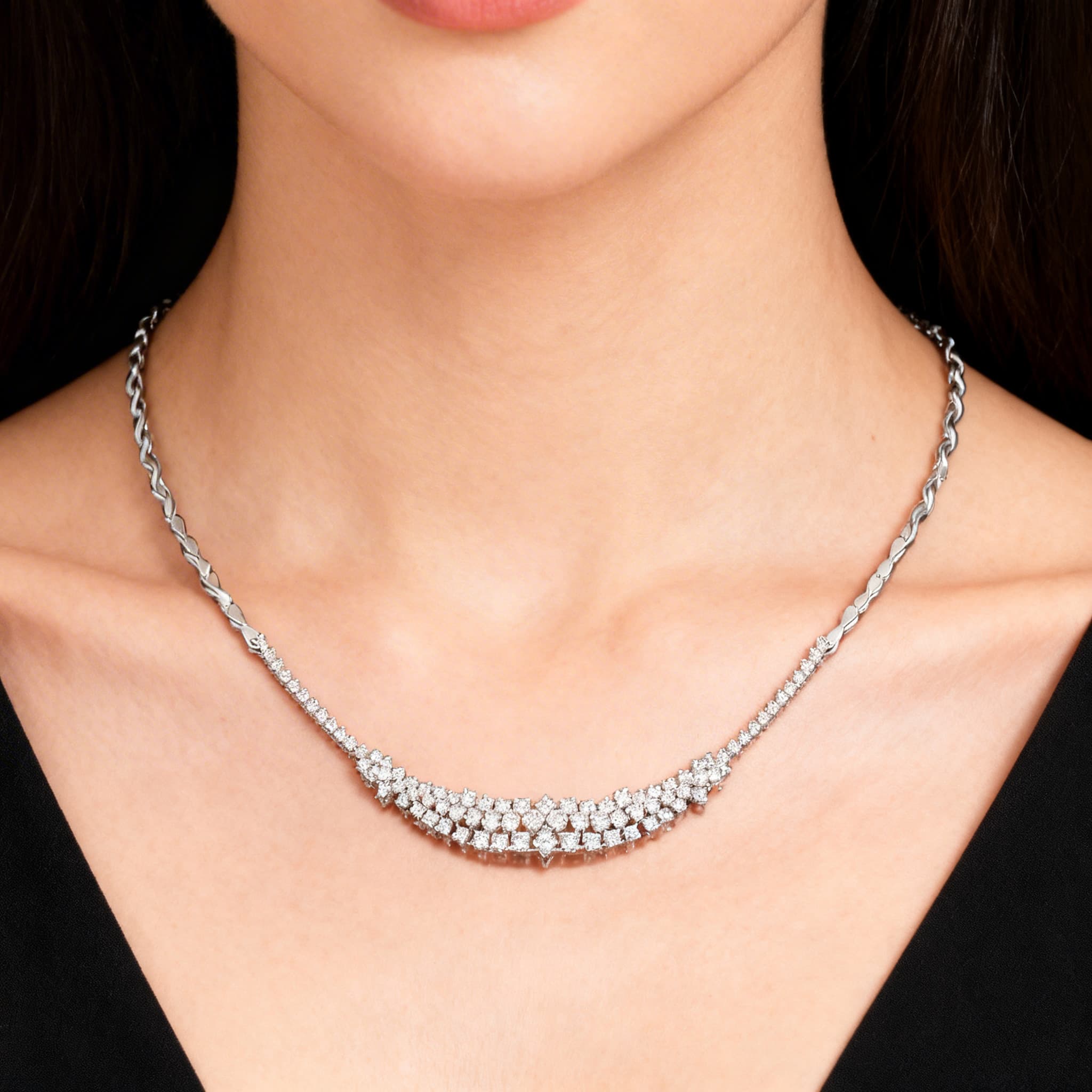 The Solo Mio Horizon Necklace