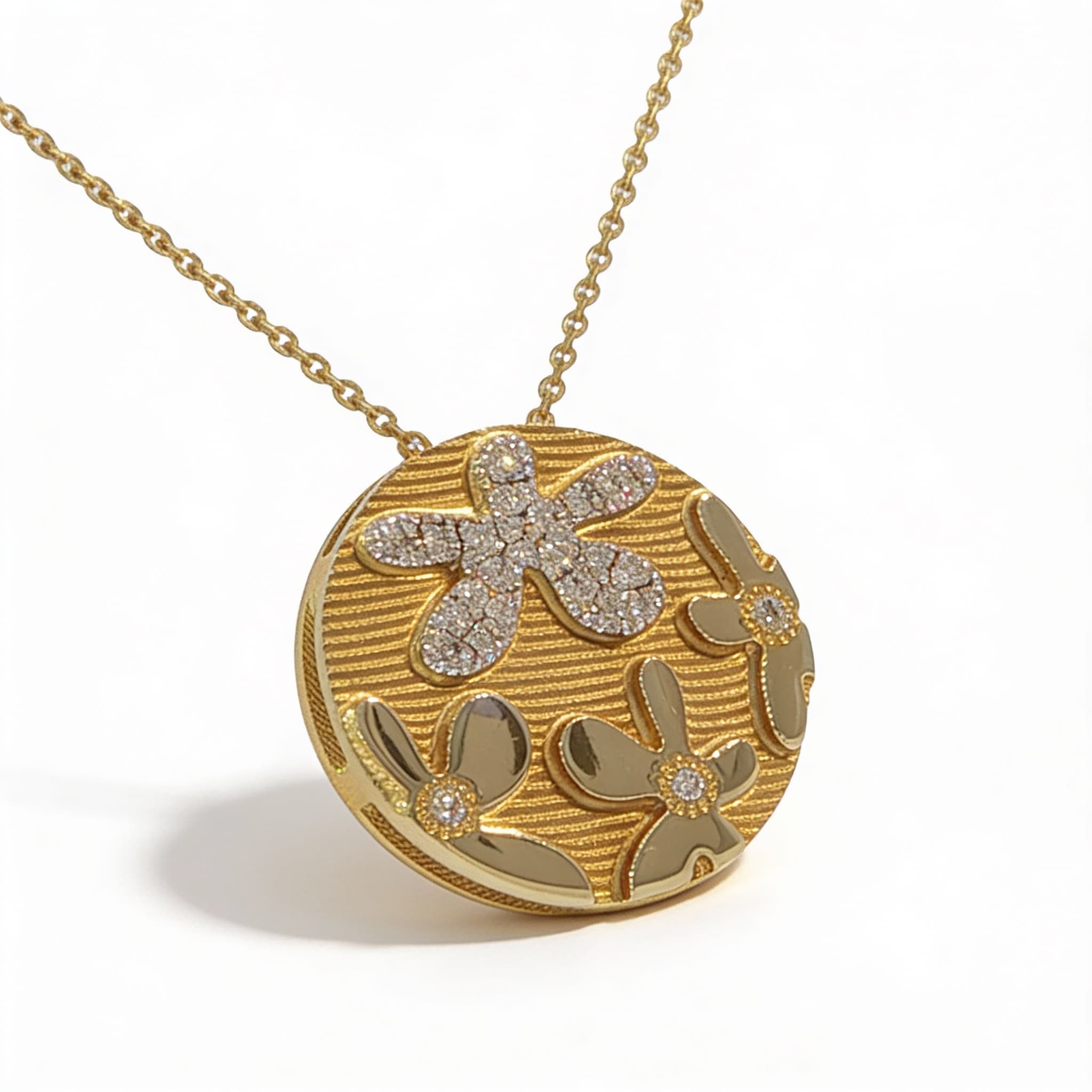 Eden’s Garden Pavé Diamond Floral Pendant in yellow gold small - 3