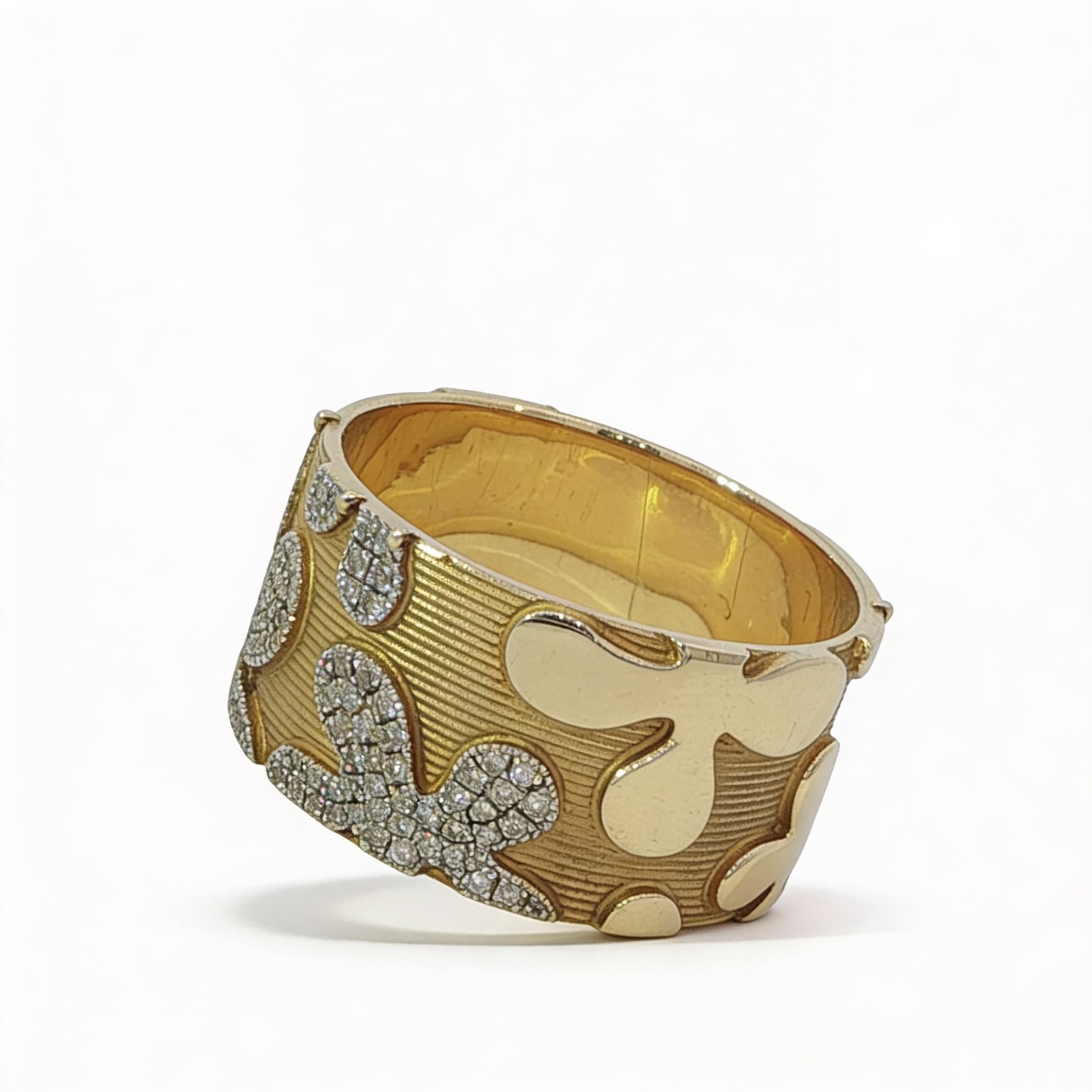 Eden’s Garden Pavé Diamond Floral Band in Yellow Gold - 4