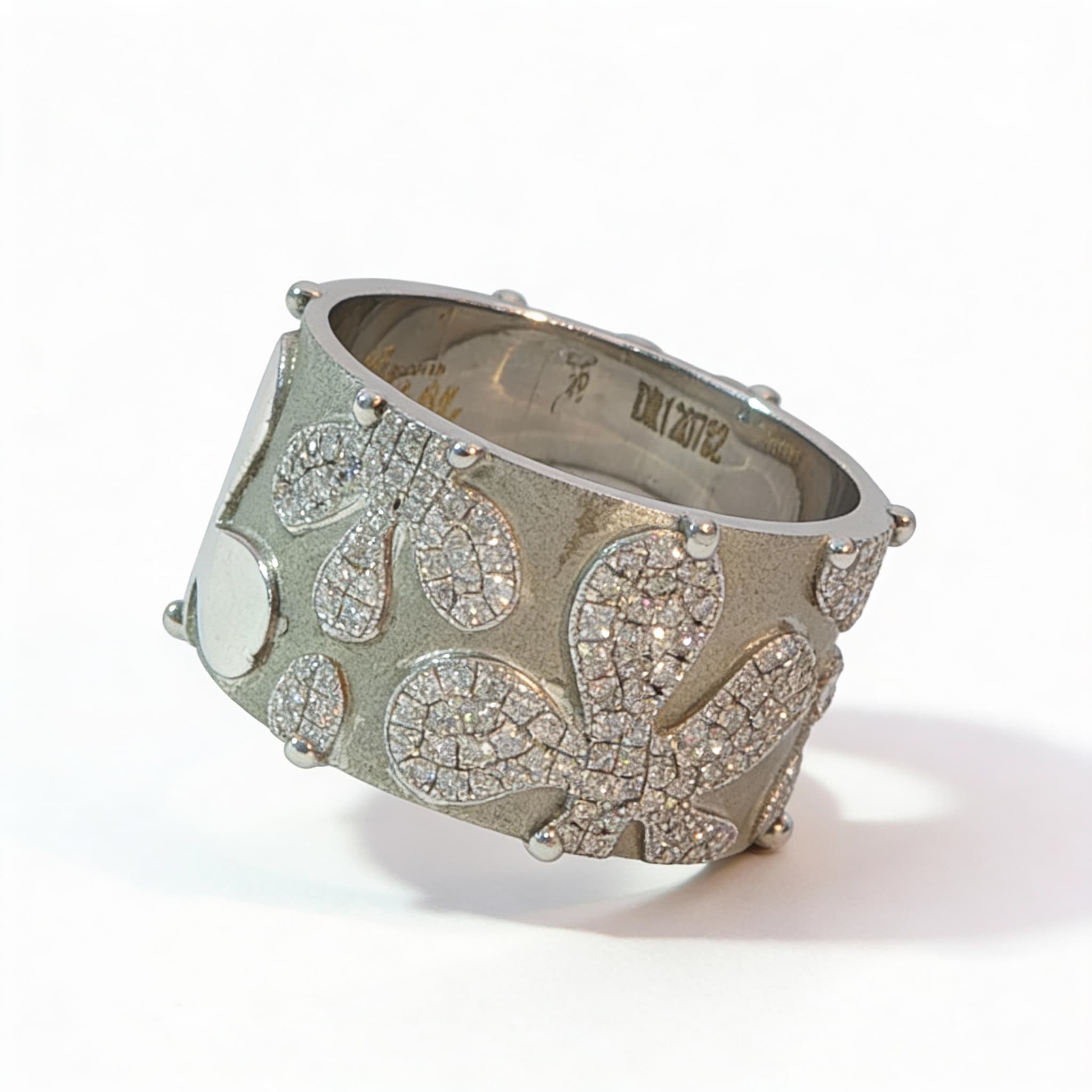 Eden’s Garden Diamond Floral Band in White Gold - 3
