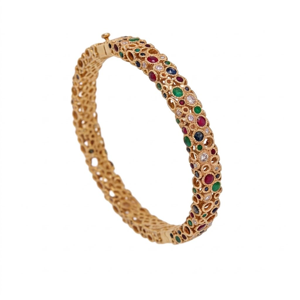 Torsade Sacre Slim Bangle in yellow Gold