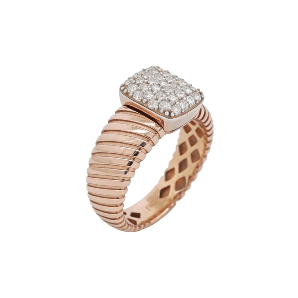 The Hiya Signature IV Ribbed Pavé Ring