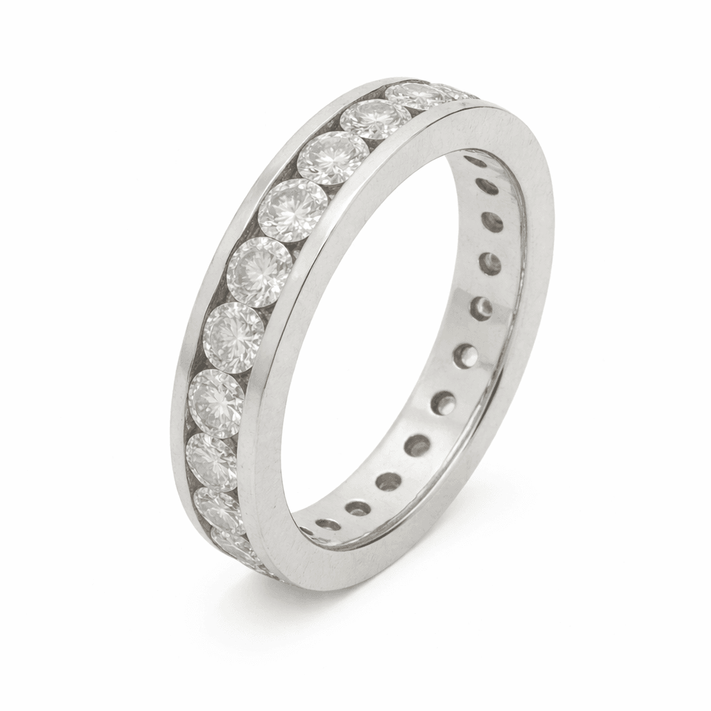 The Eternità Channel-Set Diamond Ring