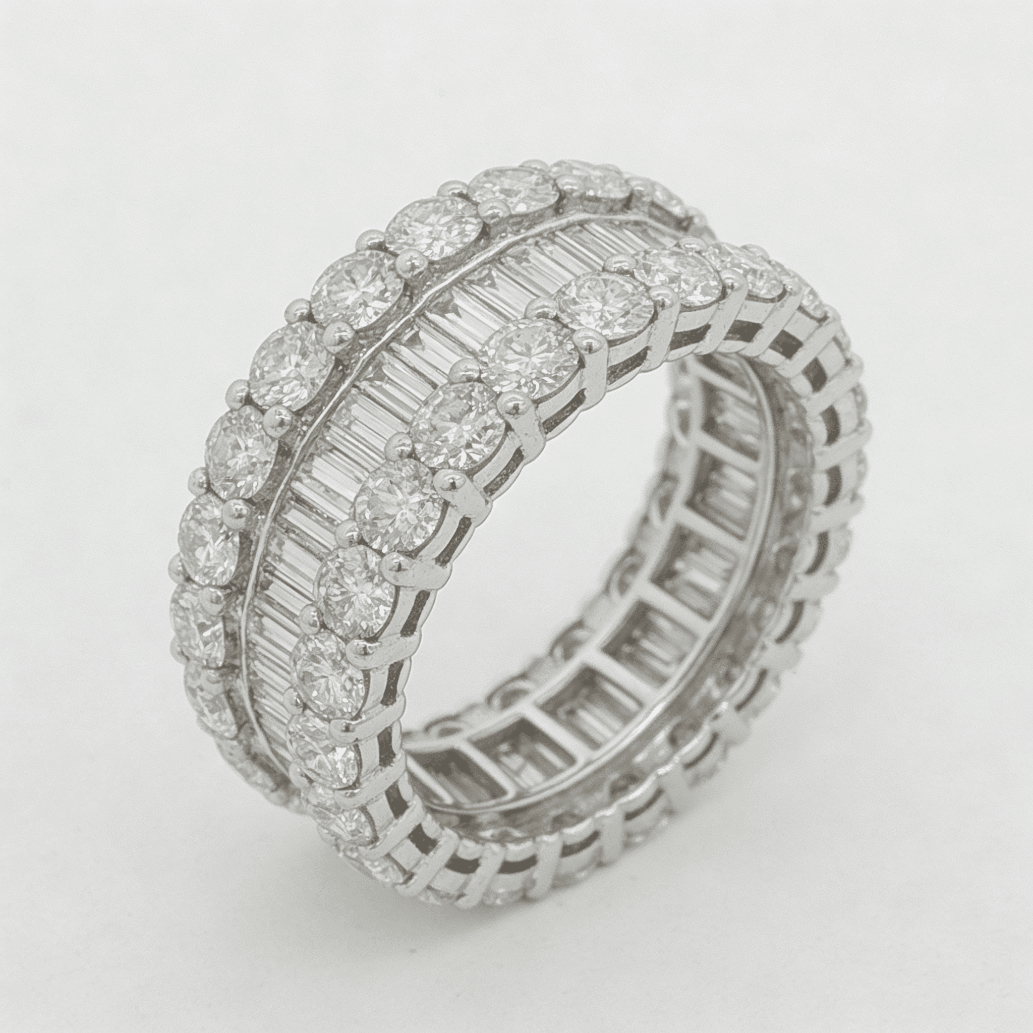 The Eternità Double-Row Round Diamond and Baguette Eternity Ring